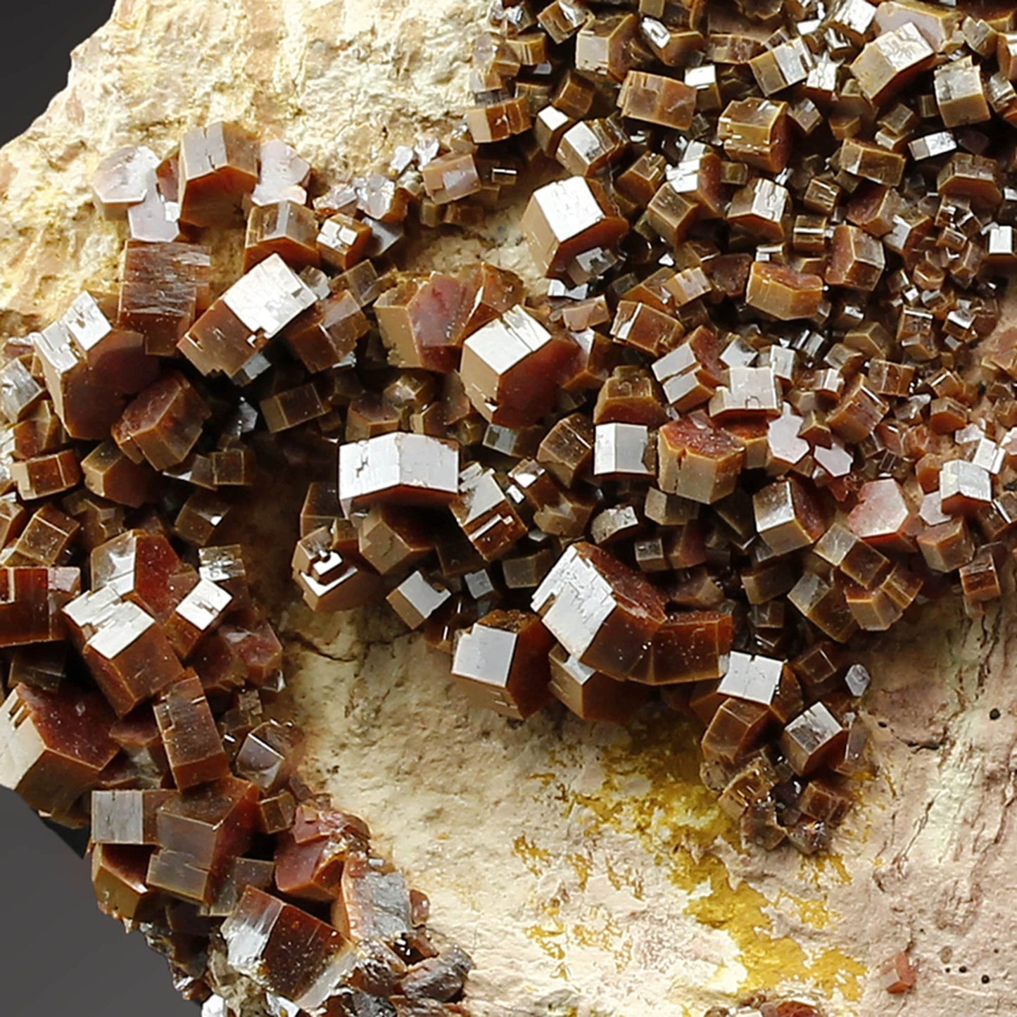 Perfect! VANADINITE on Baryte, Extraordinary Specimen, Morocco